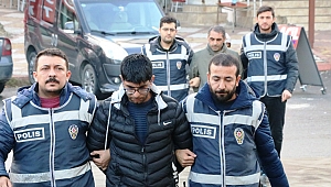 YAŞLI KADINI DOLANDIRAN SAHTE POLİSLER YAKALANDI 