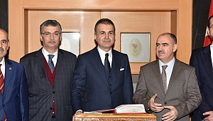 AK PARTİ SÖZCÜSÜ ÇELİK, KAHRAMANMARAŞ’TA VALİLİK VE BELEDİYEYİ ZİYARET ETTİ 