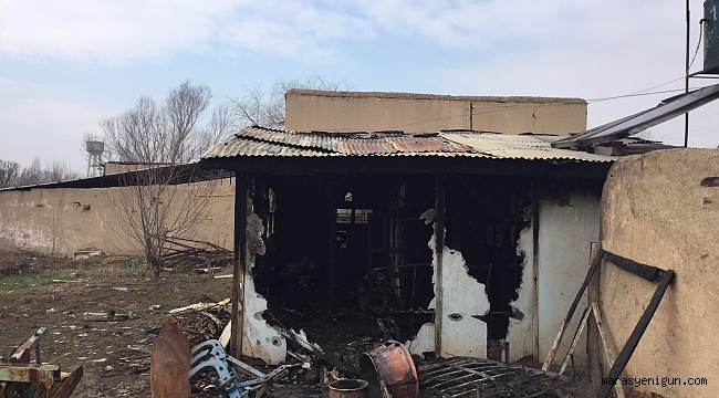 ALEVLERE TESLİM OLAN EVDEN SON ANDA KURTARILDILAR