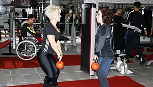 DİLEK ESKİGÜN'ÜN KİLOLARI 1 YILDA MAZİ OLDU 