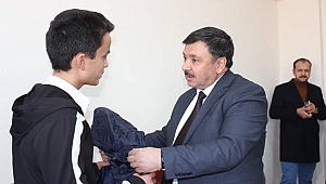 EKİNÖZÜ’NDE ‘MİNİK BEDENLER ÜŞÜMESİN’ KAMPANYASI