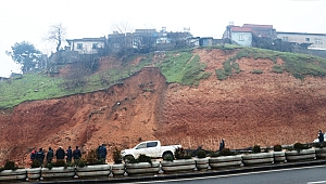 GÖÇÜK RİSKİ TAŞIYAN 3 EV GÜVENLİK NEDENİYLE BOŞALTILDI 