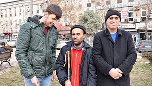 GÖRME ENGELLİ VATANDAŞLARDAN 'EKPPS İLÇELERDE DE YAPILSIN' TALEBİ 