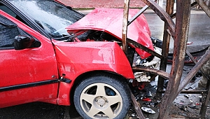 KAHRAMANMARAŞ’TA TRAFİK KAZASI: 2 YARALI 