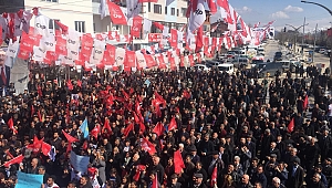 KAHRAMANLAR STADYUMUNU BEN YAPACAĞIMKIRMIZI ÇİZGİM KAHRAMANLAR STADYUMU!”