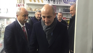 ÖZTUNÇ: “HALKIMIZIN DEĞİŞİM İSTEĞİ GÖZLERİNDEN OKUNUYOR!”