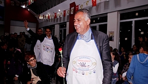 8 MART DÜNYA EMEKÇİ KADINLAR GÜNÜNÜ ÇOŞKU İLE KUTLADI