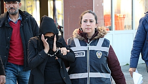 KADIN HIRSIZLARI İZİNLİ POLİS YAKALADI 