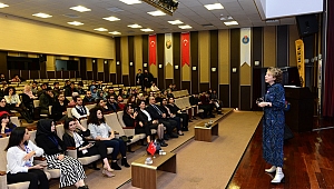 KSÜ’DE İŞ’TE KADIN ETKİNLİĞİNİN 9.’SU DÜZENLENDİ