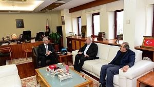 KSÜ REKTÖRÜ CAN, EĞİTİMCİ-YAZAR VEHBİ VAKKASOĞLU'NU AĞIRLADI