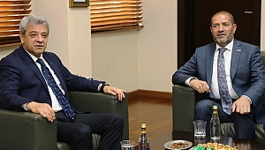 MÜSİAD YÖNETİMİNDEN KMTSO BAŞKANI ZABUN’A ZİYARET