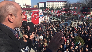 ÖZTUNÇ: “LAFA GELİNCE GÖNÜL DERSENİZ, MİLLETİN TEPESİNE KÜL YAĞDIRIRSINIZ!”