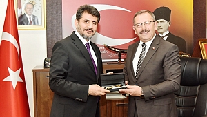 DEBGİCİ'DEN BAŞKAN AYDIN'A HAYIRLI OLSUN ZİYARETİ