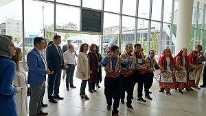 ENGELSİZ YILSONU SERGİSİ AÇILDI