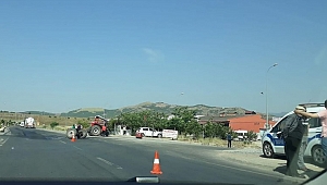 TIR İLE ÇARPIŞAN TRAKTÖR İKİYE AYRILDI: 1 YARALI 