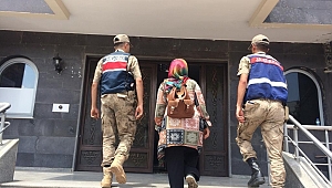 BAYBURT’TA FETÖ’DEN ARANAN KADIN KAHRAMANMARAŞ’TA YAKALANDI 