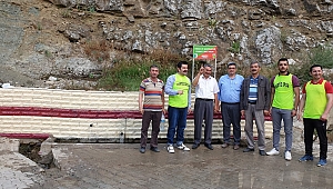 ÇEŞME DUVARINI GÖNÜLLÜLER BOYADI 