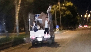 ÇOCUKLARIN TRAFİKTE TEHLİKELİ YOLCULUĞU 