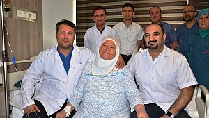 ELBİSTAN DEVLET HASTANESİ, OBEZİTE CERRAHİSİNDE BİR İLKE İMZA ATTI 