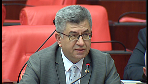İSTİKLAL ÜNİVERSİTESİ’NE ACİLEN BİNA VERİLMELİDİR