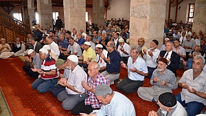 15 TEMMUZ ŞEHİTLERİ İÇİN MEVLİT OKUTULDU 