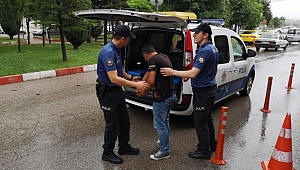 49 AYRI DOSYADAN ARANAN CEZAEVİ FİRARİSİ TAVŞANLI'DA YAKALANDI 