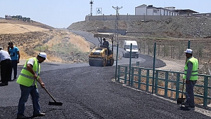 DULKADİROĞLU’NDA ÇEVRE DÜZENİ VE YOL YAPIM ÇALIŞMALARI