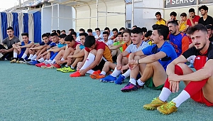 KAHRAMANMARASŞPOR'DA OYUNCU SEÇMELERİ YAPILIYOR 