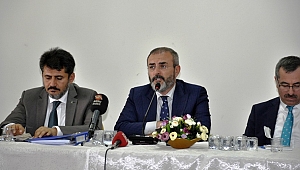 MAHİR ÜNAL: 