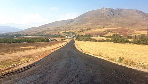 ELBİSTAN GÜMÜŞDÖVEN-AKPINAR YOLU ASFALTLANIYOR!