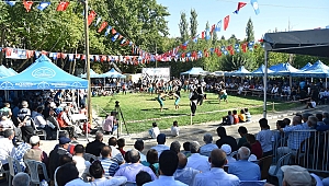 GÜREŞ ŞAMPİYONLARI DEREKÖY ER MEYDANINDA!