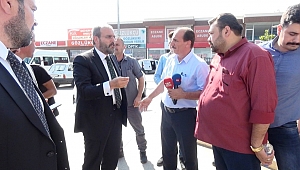 MAHİR ÜNAL'IN KONVOYUNDA TRAFİK KAZASI: 2 VEKİL HAFİF YARALANDI