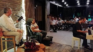 ŞAİR YAZAR AHMET SANDAL’DAN KAHRAMANMARAŞ’TA ŞİİR DİNLETİSİ