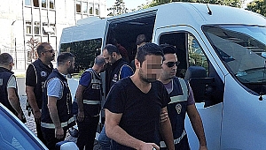 FETÖ OPERASYONUNDA YAKALANAN 35 KİŞİDEN 22'Sİ TUTUKLANDI