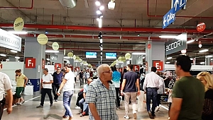 KAHRAMANMARAŞLILAR “DEV İNDİRİMLERİ” SEVDİ