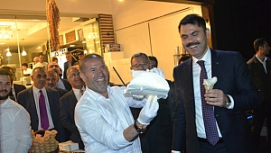 KERVANCIOĞLU'NDAN BAKAN KURUMA DONDURMA ŞOVU