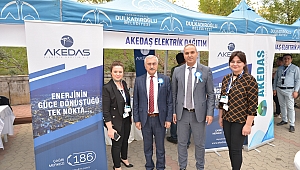 ÜNİVERSİTELİLERDEN AKEDAŞ’A YOĞUN İLGİ