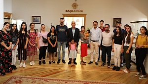 Batmanlı Öğrencilerin Mektupları Başkan Gürün’ü Duygulandırdı