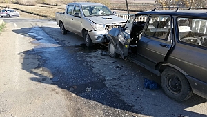 KAHRAMANMARAŞ’TA TRAFİK KAZASI: 3 YARALI