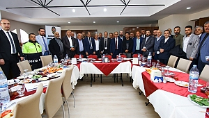 Suriyeli Kanaat Önderleriyle Toplantı