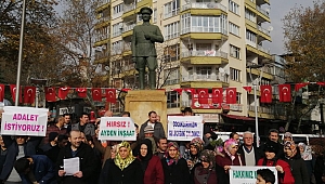 Dolandırıldıklarını İddia Eden Vatandaşlardan Pankartlı Eylem