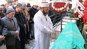  Güllü Akbaş Son Yolculuğuna Uğurlandı