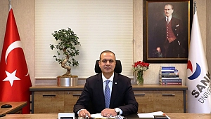 Her Gelen Yıl, Ümit Ve Sevincini De Beraberinde Getiriyor