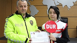 Kahramanmaraş'ta 74 Okul Geçit Görevlisine Belgeleri Dağıtıldı