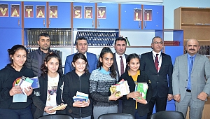 Okula Kitap Bağışladı, Yargılanmaktan Kurtuldu