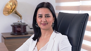 Boşanan Kadın Çocuğuna Soyadını Verebilir Mi?