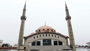 KSÜ  Avşar Yerleşkesinde İnşası Tamamlanan Yeni Cami İbadete Açıldı