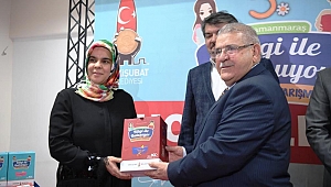 Onikişubat Belediyesi’nden, 5.“Kahramanmaraş Bilgiyle Buluşuyor” Kitap Dağıtım Töreni