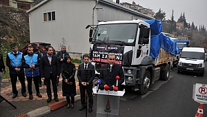 Onikişubat Belediyesi’nden, Elazığ’a 5 Kamyon Yardım