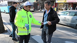 Polisten Suriyelilere Trafik Eğitimi